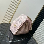 シャネル CHANEL25 スモール ハンドバッグ パンチング ピンク AS5293